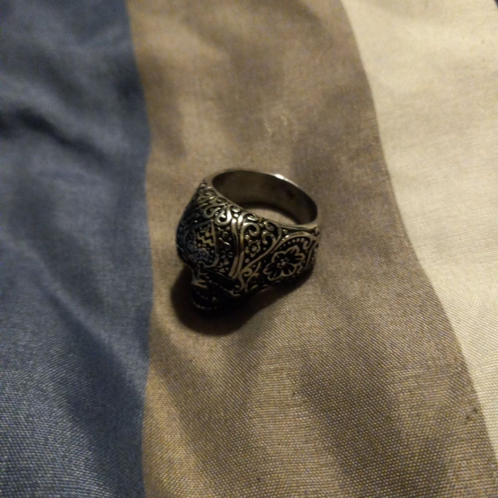 Homemade Rare Skull Rings - Picture 3 of 3